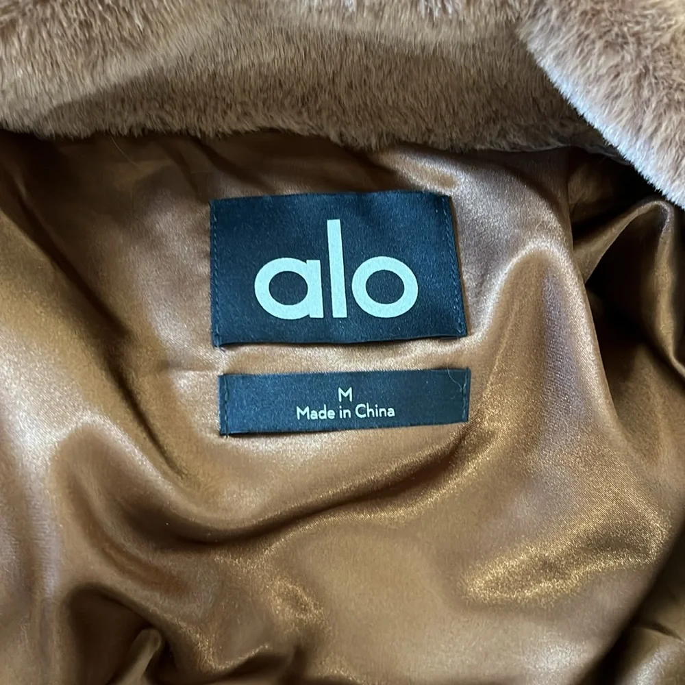 ALO faux fur foxy jacket - M - Picture 2 of 7